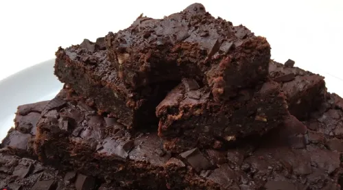 Melno pupiņu brauniji