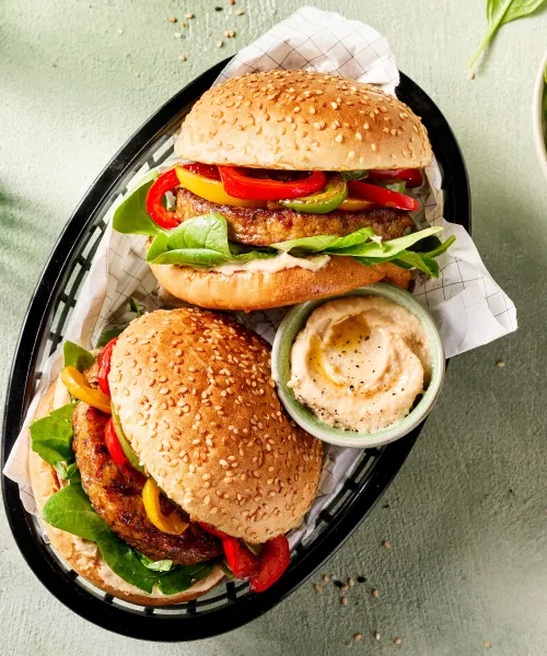 Humosa un grilētas paprikas burgeris