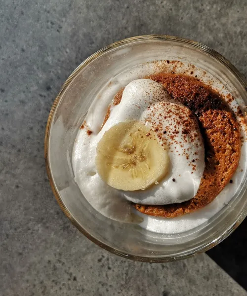 Ašais “tiramisu” deserts