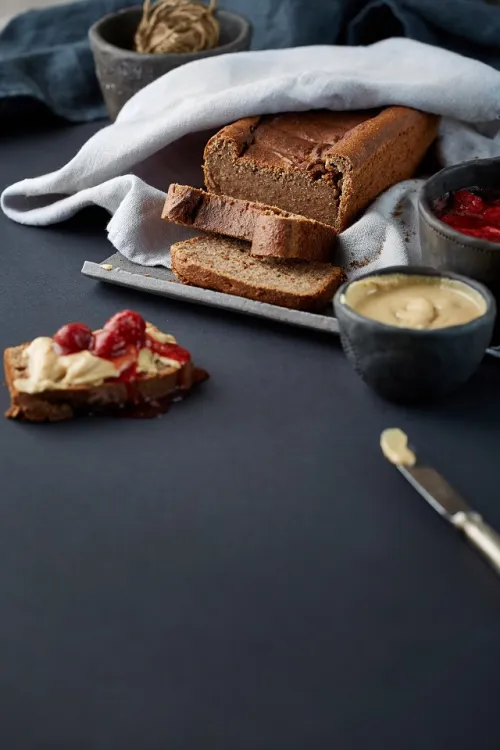 Banānu-riekstu maize