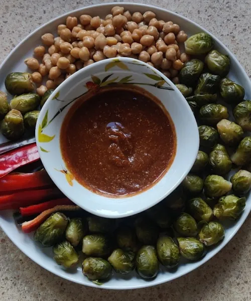 Īpašā mērcīte makaroniem vai turku zirņiem