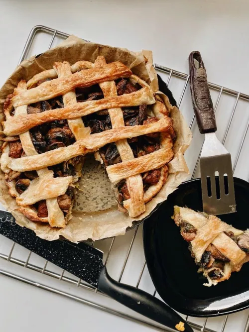 Sēņu – sojas pīrāgs