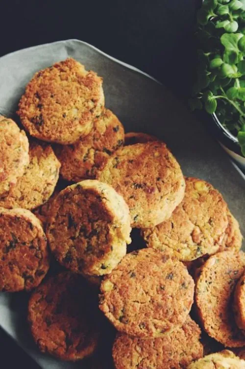 Šķelto zirņu plācenīši