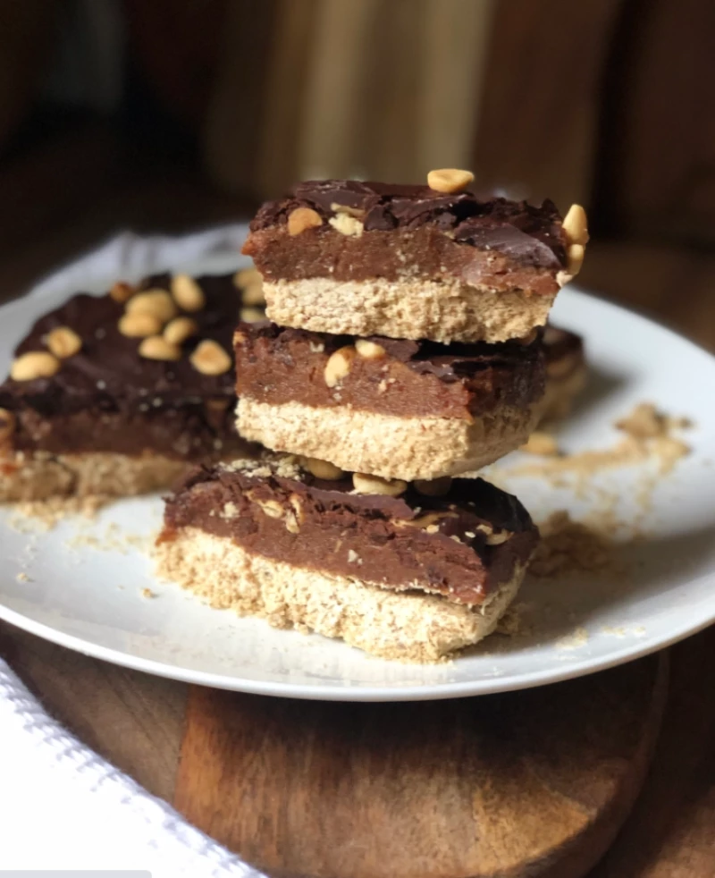 Snickers kūka bez cepšanas