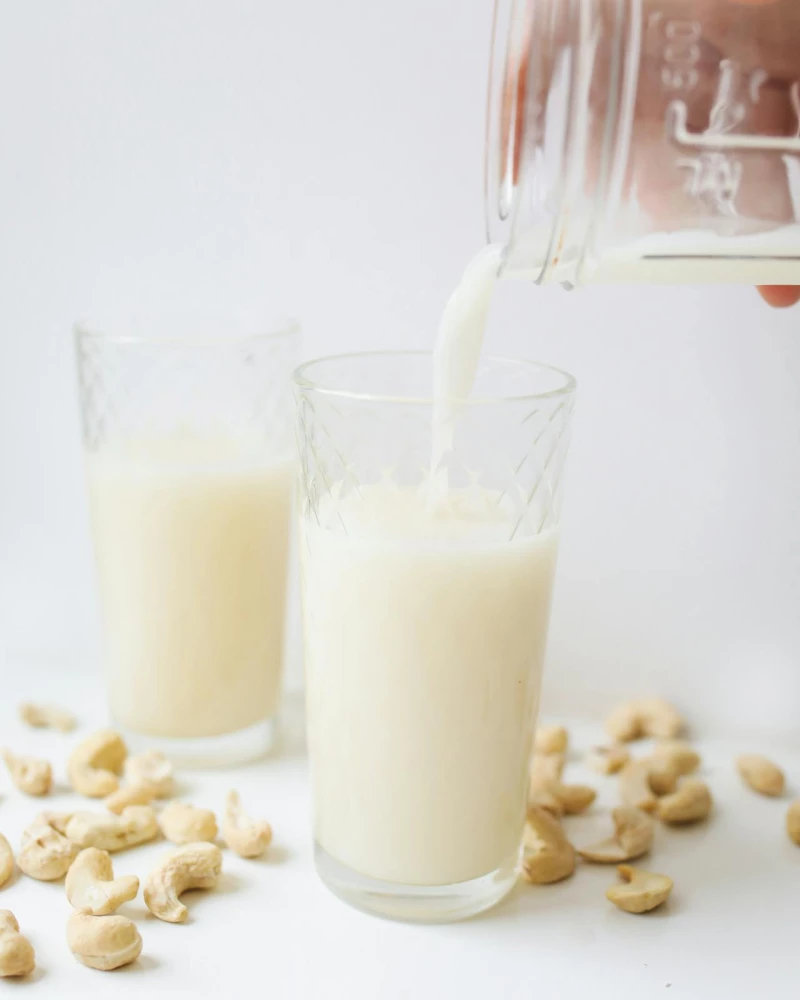 Karaliskais Indijas riekstu piens