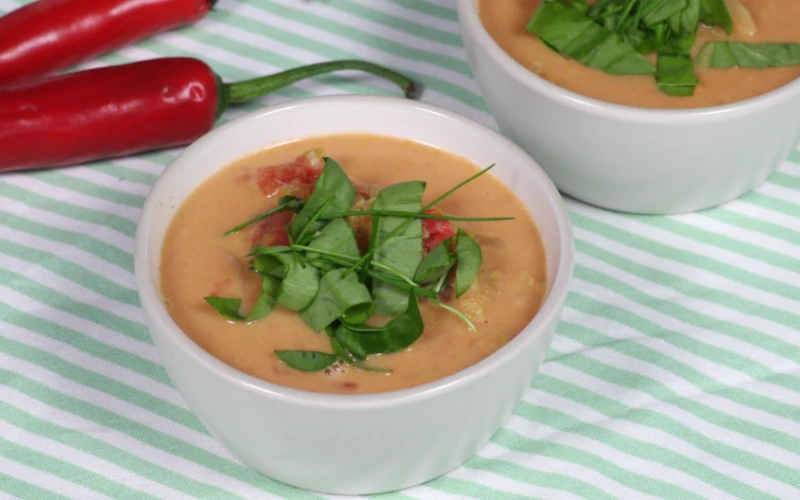 Rīsu un lēcu zupa ar kokosriekstu pienu