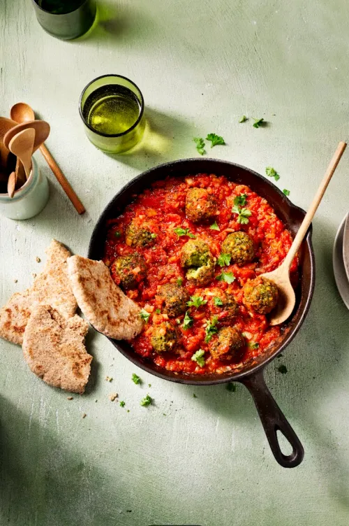 Šakšuka ar falafeliem