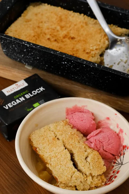 Ābolu drumstalkūka ar Naturli augu tauku krēmu