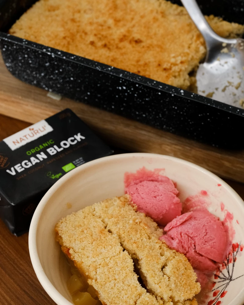 Ābolu drumstalkūka ar Naturli augu tauku krēmu