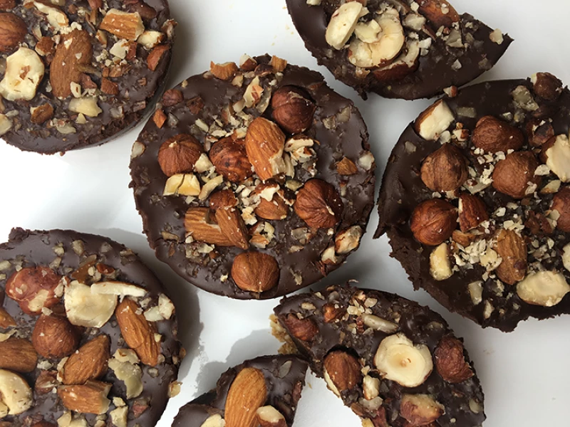 Bezglutēna šokolādes krēma kūka