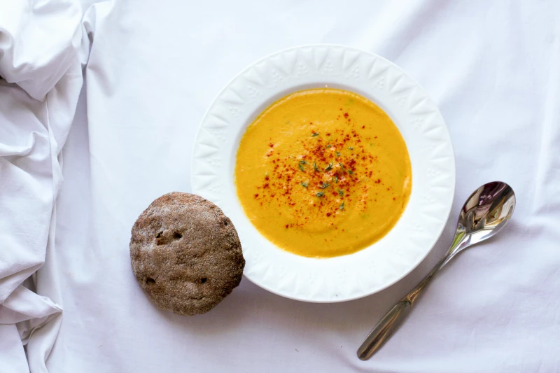 Burkānu un kāļu biezzupa