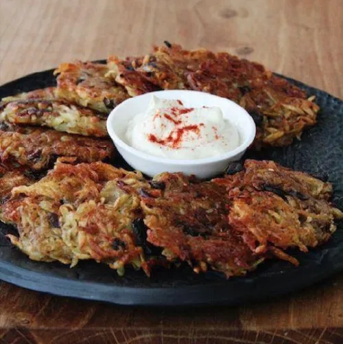 Kartupeļu pankūkas ar sēnēm