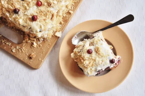 Napoleons ar upeņu ievārījumu