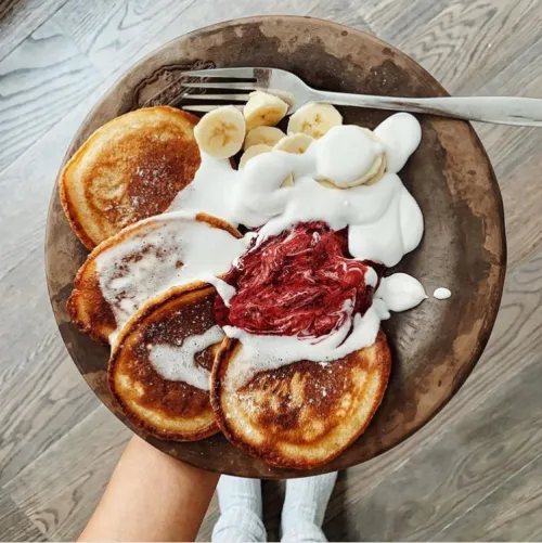 Pankūkas ar kokosa krēmu