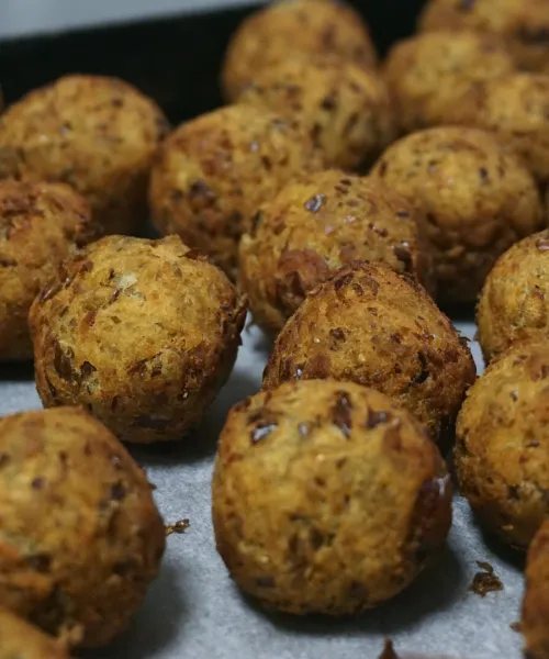 Pelēko zirņu falafeli