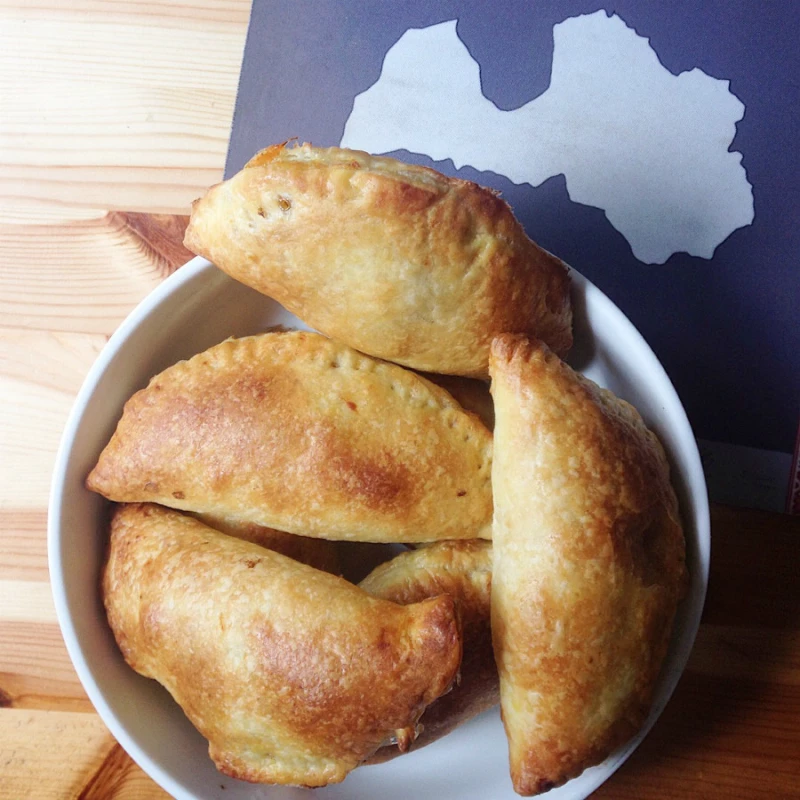 Saldi asie pīrādziņi