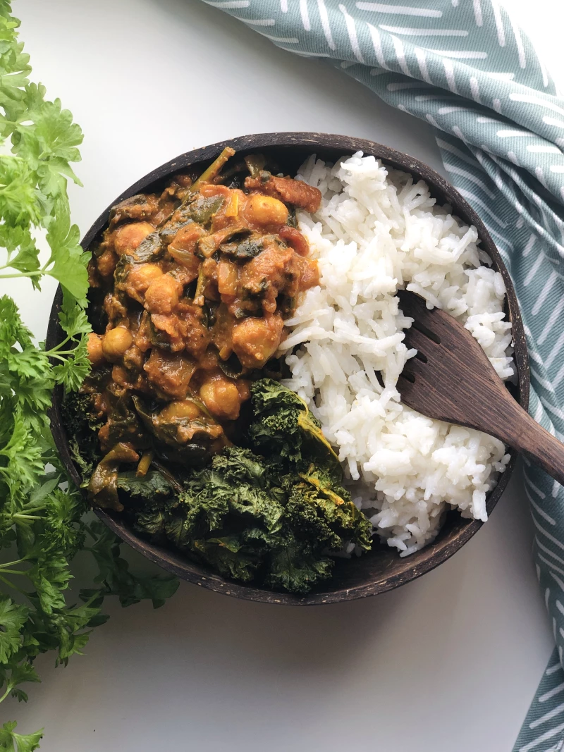 Turku zirņu un spinātu karijs