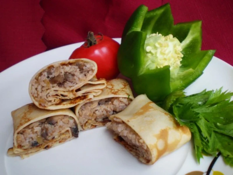 Pildītās pankūkas